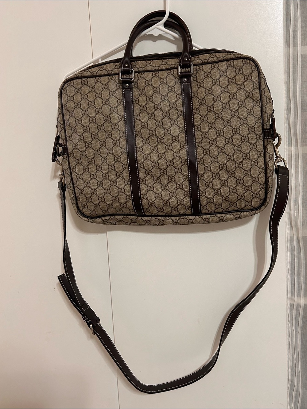 Gucci Brown Monogram Canvas Briefcase with Dark Brown Leather Trim Authentic - Picture 3 of 8